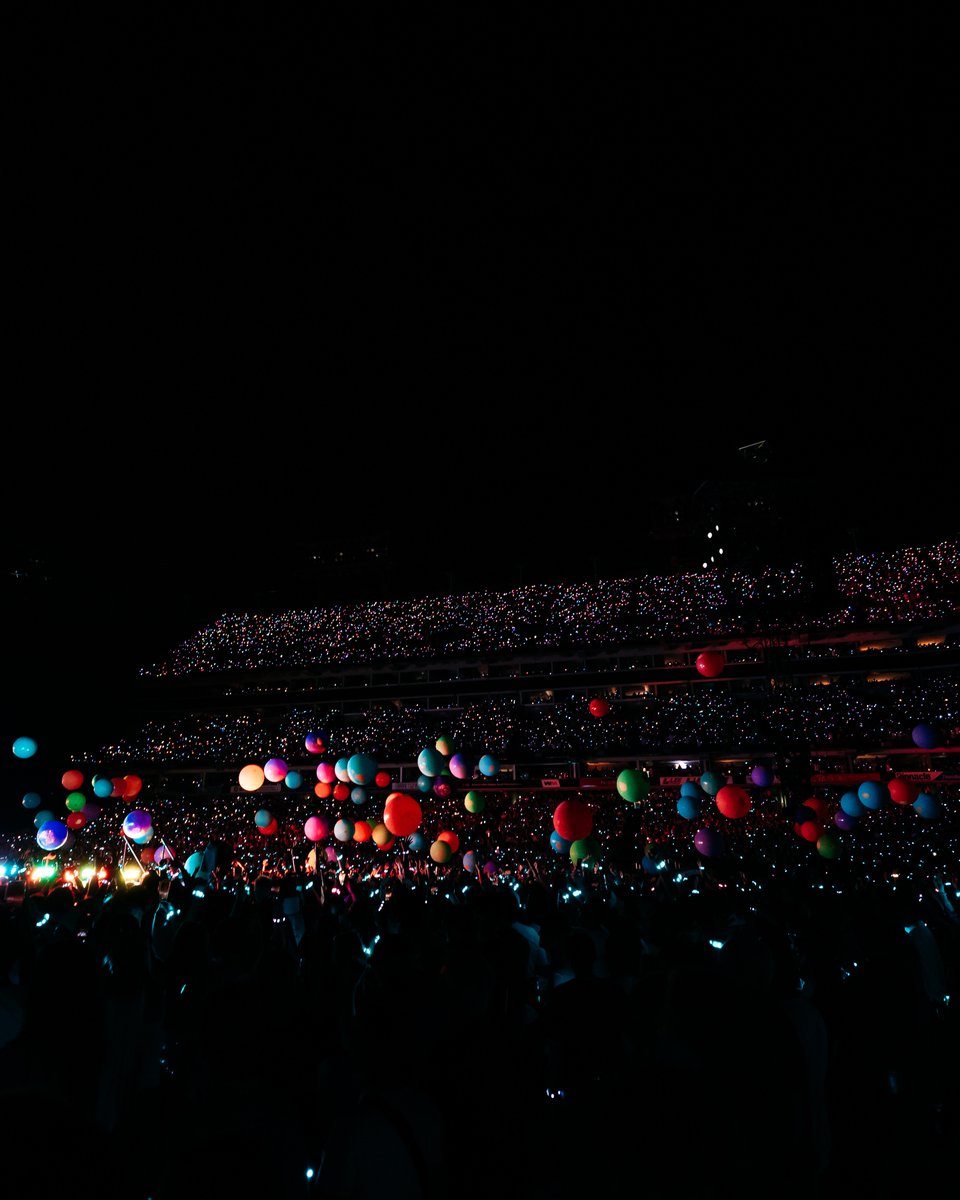 NissanStadium's tweet image. We had an Adventure of a Lifetime with @coldplay 🥹