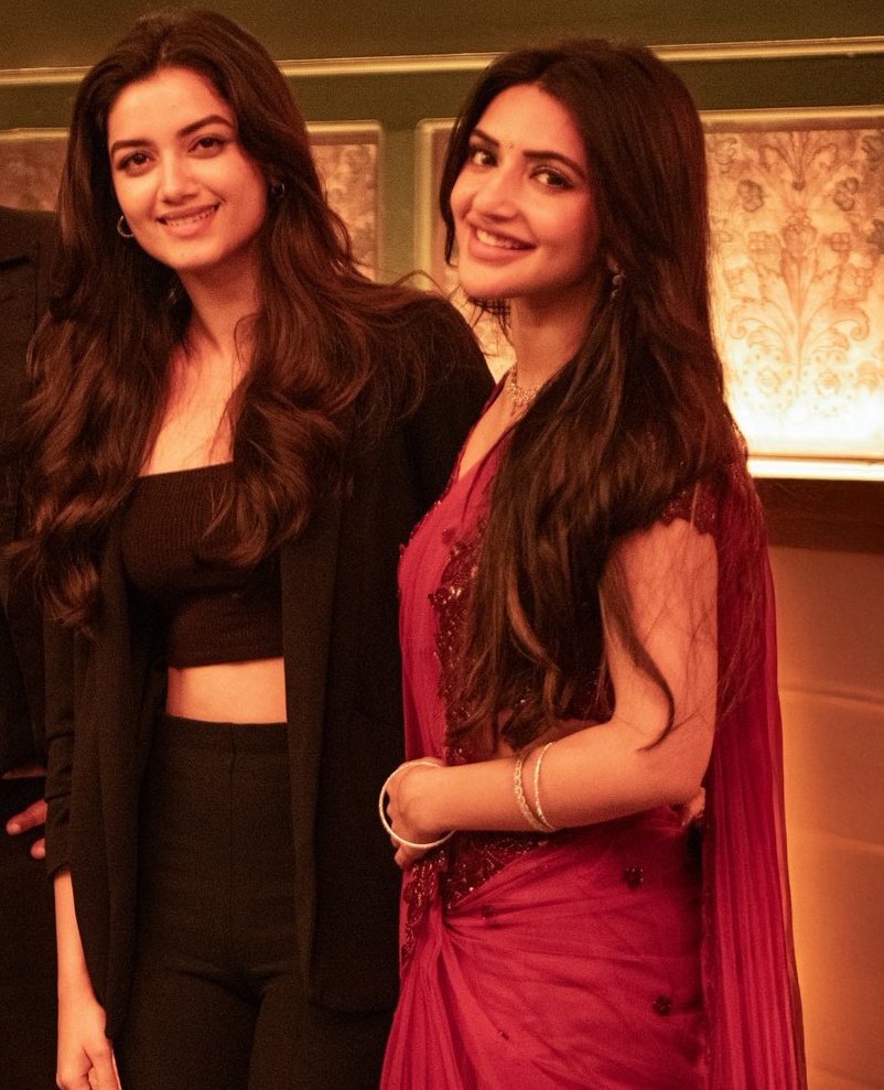 Bhagyashri Borse – The Most Beautiful and Talented Star in Indian Cinema iiQ8