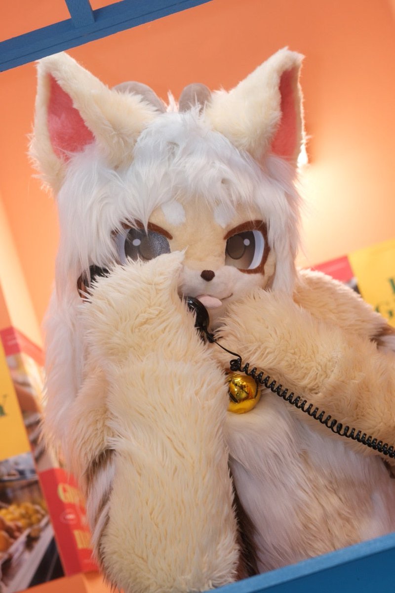 Moshi Moshi

📸:<a href="/Breadragon/">Breadragon(Commission Open) 🔜 FUR:RAID</a> 
#FursuitEveryday