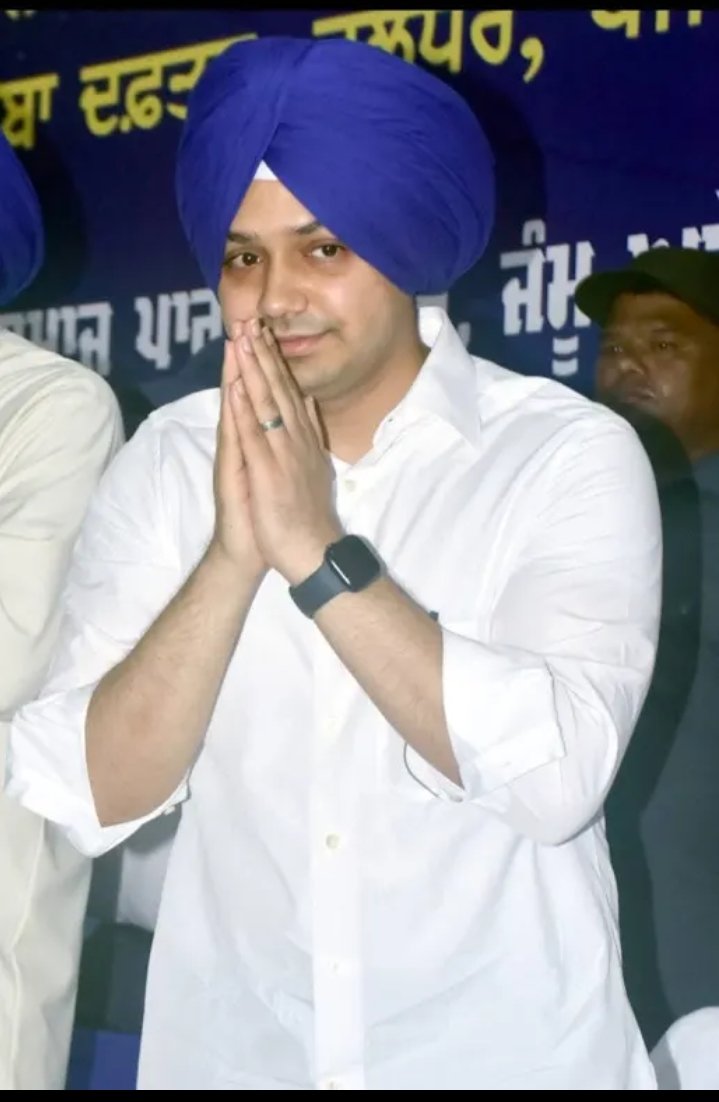 !! बहुजन युवा संघ !! (@harijatavup58) on Twitter photo जय भीम साथियों,
सूत्रों से – बिहार के बसपाइयों के लिए बड़ी खबर निकल कर आ रही है कि बसपा सुप्रीमो आदरणीय बहन कु० मायावती जी बिहार में खुद 7 – 8 रैलियों करेंगी और आकाश आनंद जी 20– 25 रैलियों को संबोधित करेंगे।
#bspnews
<a href="/Mayawati/">Mayawati</a> <a href="/AnandAkash_BSP/">Akash Anand</a>
<a href="/Voiceofpavan/">पवन</a> <a href="/bsp001/">पंकज शुक्ला</a> <a href="/NewsPGR/">P.G.R</a> जय भीम साथियों,
सूत्रों से – बिहार के बसपाइयों के लिए बड़ी खबर निकल कर आ रही है कि बसपा सुप्रीमो आदरणीय बहन कु० मायावती जी बिहार में खुद 7 – 8 रैलियों करेंगी और आकाश आनंद जी 20– 25 रैलियों को संबोधित करेंगे।
#bspnews
<a href="/Mayawati/">Mayawati</a> <a href="/AnandAkash_BSP/">Akash Anand</a>
<a href="/Voiceofpavan/">पवन</a> <a href="/bsp001/">पंकज शुक्ला</a> <a href="/NewsPGR/">P.G.R</a>