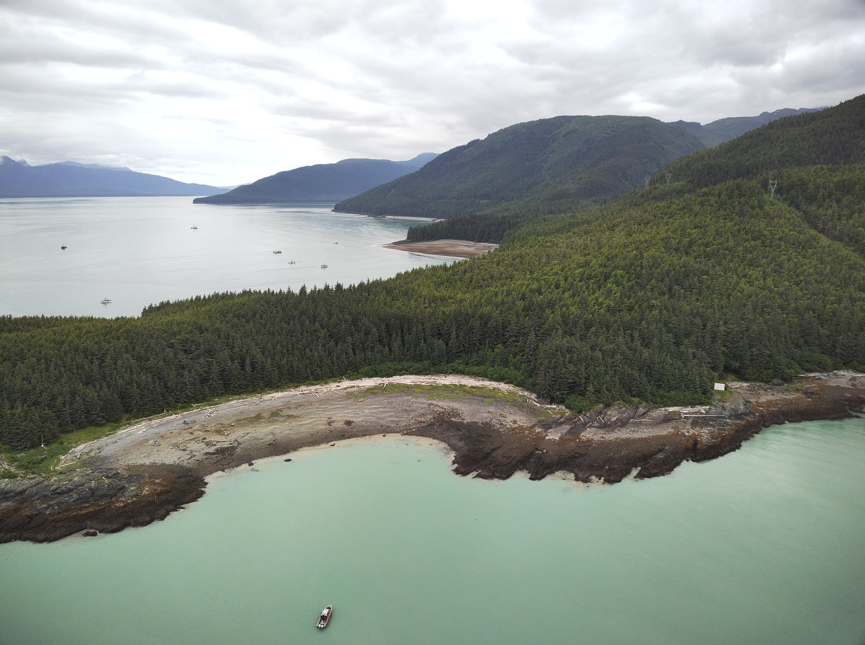 USBPChiefBLW's tweet image. On July 27, Juneau-based Border Patrol Agents teamed up with the U.S. Forest Service to deploy advanced sensors across Southeast Alaska’s rugged coastline. This tech boosts border security while protecting the remote, wild terrain. #BorderPatrol #USForestService
