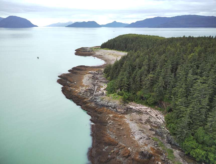 USBPChiefBLW's tweet image. On July 27, Juneau-based Border Patrol Agents teamed up with the U.S. Forest Service to deploy advanced sensors across Southeast Alaska’s rugged coastline. This tech boosts border security while protecting the remote, wild terrain. #BorderPatrol #USForestService