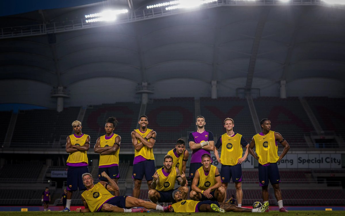 📸 Tim pemenang pada sesi latihan terakhir sebelum pertandingan besok vs FC Seoul! 🙌