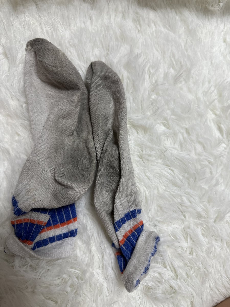 谁有出的这种程度的袜子女生的我买