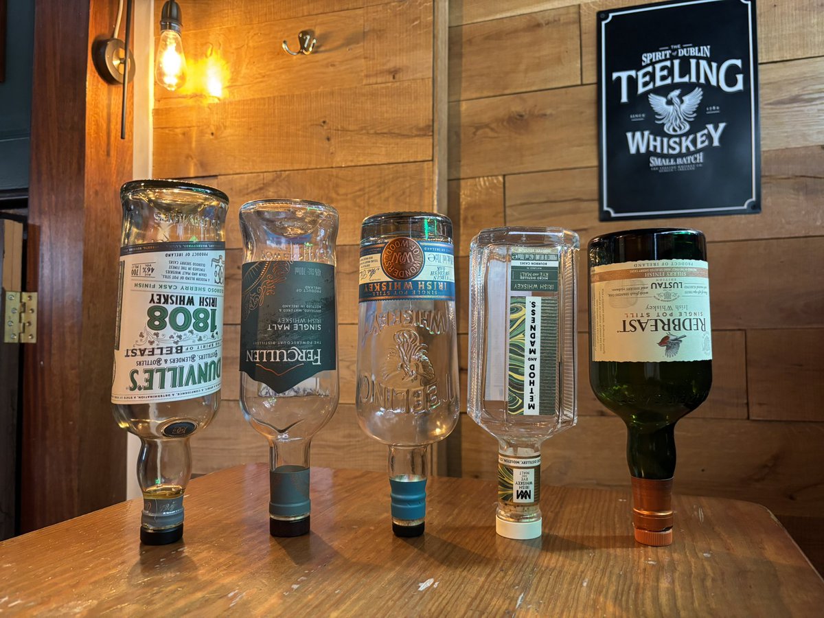 Bottle Kill Wednesday <a href="/MossLaneDublin/">MossLaneDublin</a> with these beauties 
<a href="/DunvilleWhiskey/">Dunville's Irish Whiskey</a> 💚🥃
<a href="/FercullenWhisky/">Fercullen Irish Whiskey</a> <a href="/TeelingWhiskey/">Teeling Whiskey</a> ☘️🥃 
#methodandmadness☘️🥃
<a href="/RedbreastUS/">Redbreast Whiskey</a> ☘️🥃