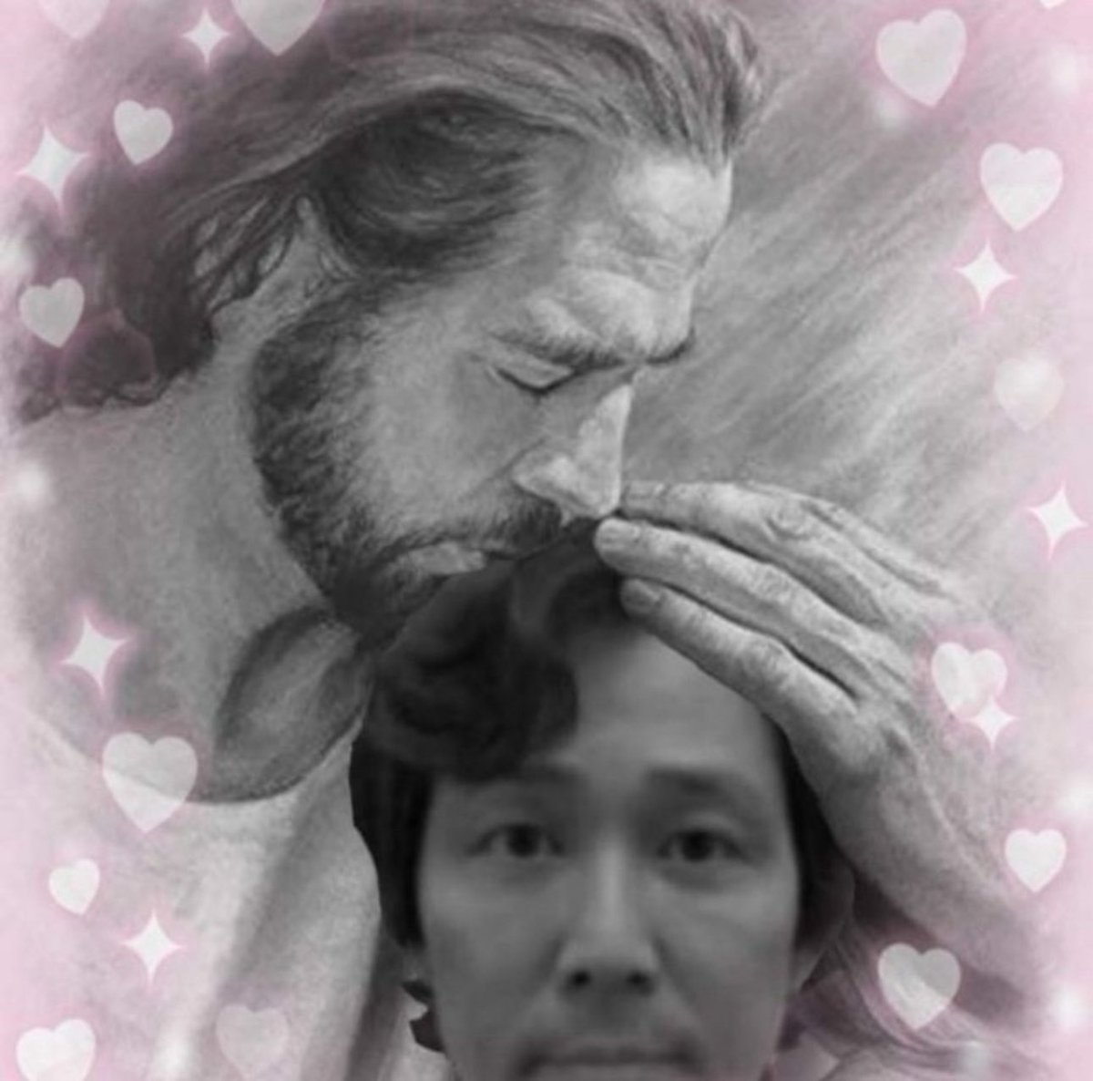 Was on vc with my brother and when he saw my pfp he said "why is jesus kissing a mexican lady"