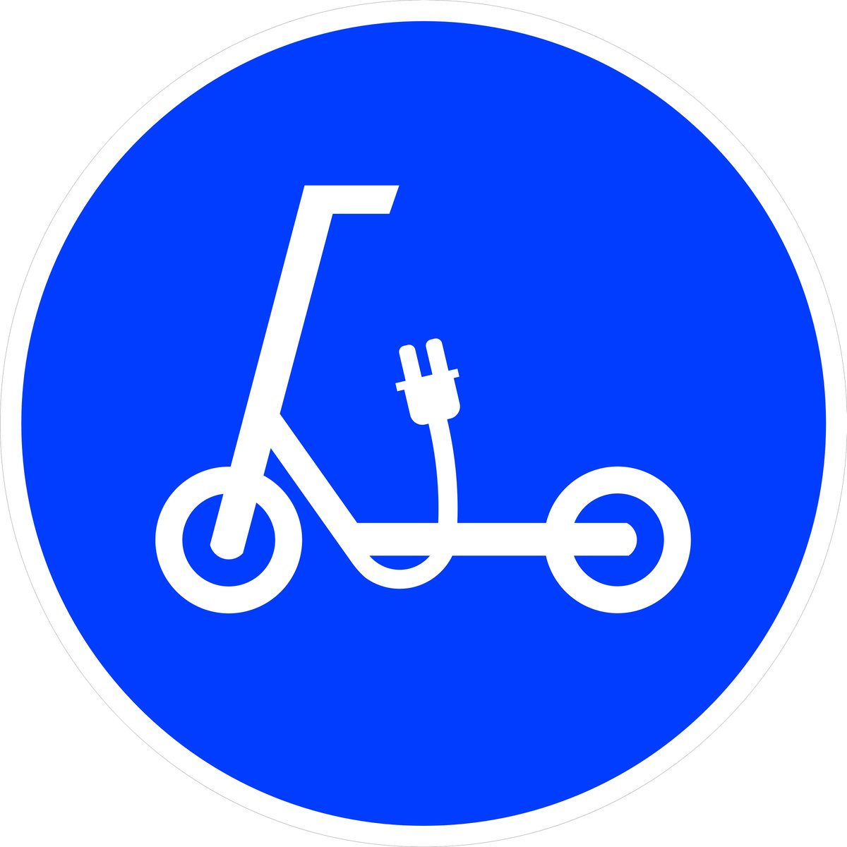 ➡️ La nueva señal vía R-420 indica la obligación para los conductores de vehículos de movilidad personal de circular por la vía a cuya entrada esté situada y prohibición a los demás usuarios de la vía de utilizarla. #NuevasSeñales