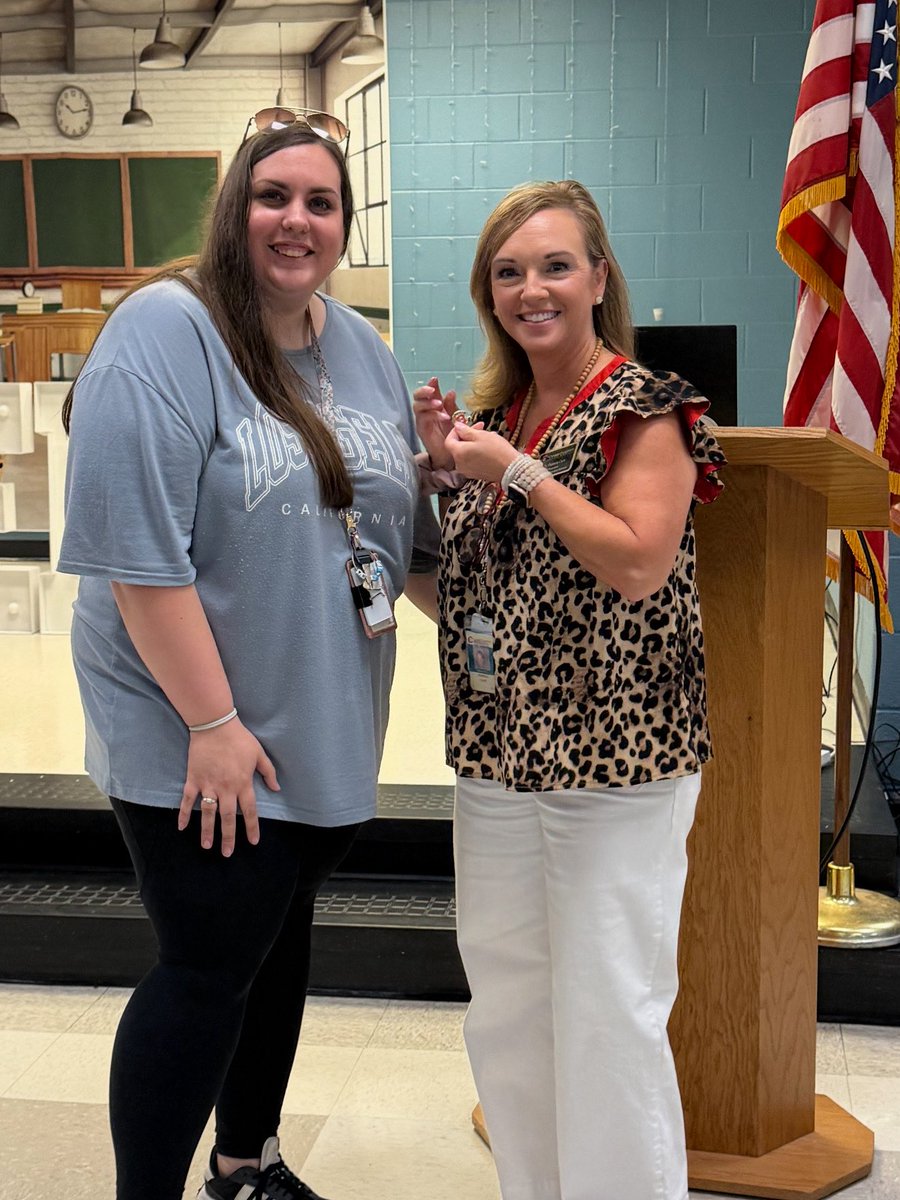 Dowell Elementary (@dowellelementa1) on Twitter photo ✨Kristen Schell, our Teacher of the Year, was honored today with a special district pinning from our principal, Dr. Cain! Congratulations!✨<a href="/CobbSchools/">Cobb County Schools</a> ✨Kristen Schell, our Teacher of the Year, was honored today with a special district pinning from our principal, Dr. Cain! Congratulations!✨<a href="/CobbSchools/">Cobb County Schools</a>