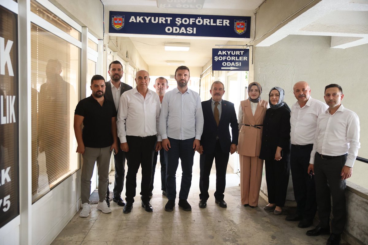 Hilal Ayık 🇹🇷 (@ayikhilal) on Twitter photo Akyurt Şöförler ve Otomobilciler Esnaf Odası Başkanı Sn. Mustafa Refah ve yönetimini Ankara Milletvekilimiz
Sn. <a href="/orhanyegin/">Orhan YEGİN</a>,
İlçe Başkanımız Sn. <a href="/myildirim_06/">Murat Yıldırım 🇹🇷</a>,
Kadın Kolları Başkanımız
Sn. <a href="/MukadderTufekc1/">Mukadder Tufekci</a>, yönetim kurulu üyelerimiz, meclis üyelerimiz ve Başkan Yardımcımız Sn. Akyurt Şöförler ve Otomobilciler Esnaf Odası Başkanı Sn. Mustafa Refah ve yönetimini Ankara Milletvekilimiz
Sn. <a href="/orhanyegin/">Orhan YEGİN</a>,
İlçe Başkanımız Sn. <a href="/myildirim_06/">Murat Yıldırım 🇹🇷</a>,
Kadın Kolları Başkanımız
Sn. <a href="/MukadderTufekc1/">Mukadder Tufekci</a>, yönetim kurulu üyelerimiz, meclis üyelerimiz ve Başkan Yardımcımız Sn.