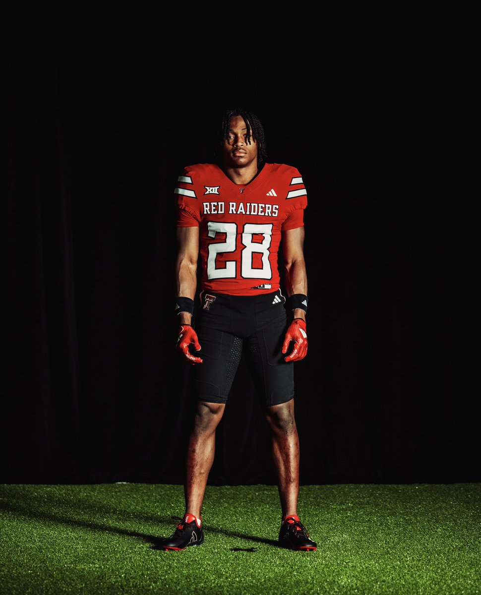 My FAVORITE Red Raider‼️❤️🖤2️⃣8️⃣

<a href="/BraygoinD1/">Braylan McDonald</a>
