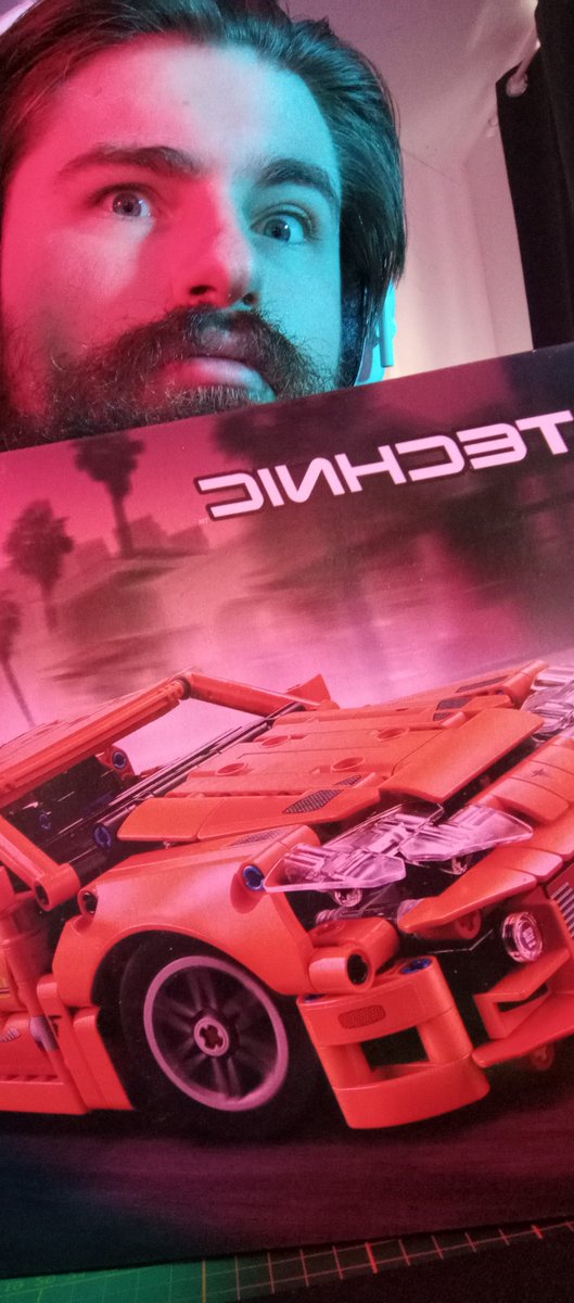 On se retrouve pour la construction de la Supra de Fast and Furious et pour de la discussion !!!

Chaîne Twitch : MaitreRagnar