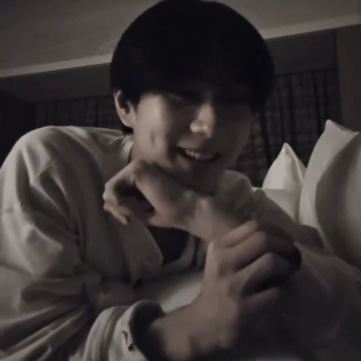 xmtjr_'s tweet image. เธอต้องการรักผมมาแล้วครับ