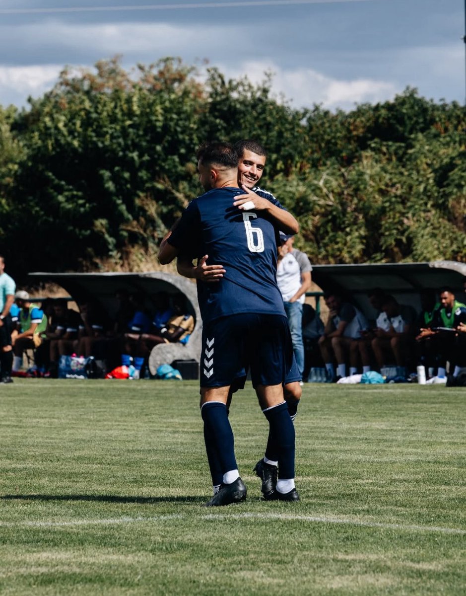 🚨 #RepriseFCGB : 

🤝 Pour leur deuxième match amical de préparation d’avant-saison, les <a href="/girondins/">FC Girondins de Bordeaux</a> se neutralisent 𝟏-𝟏 contre l’<a href="/USColomiers/">US Colomiers Football</a> (𝐍𝟑) ce soir !

⚽️ Driss Trichard est l’unique buteur bordelais !

🗓️ Prochain match samedi 𝟐𝟎𝐇 contre <a href="/FCBArcachon/">FCBA</a> !

#FCGBUSC
