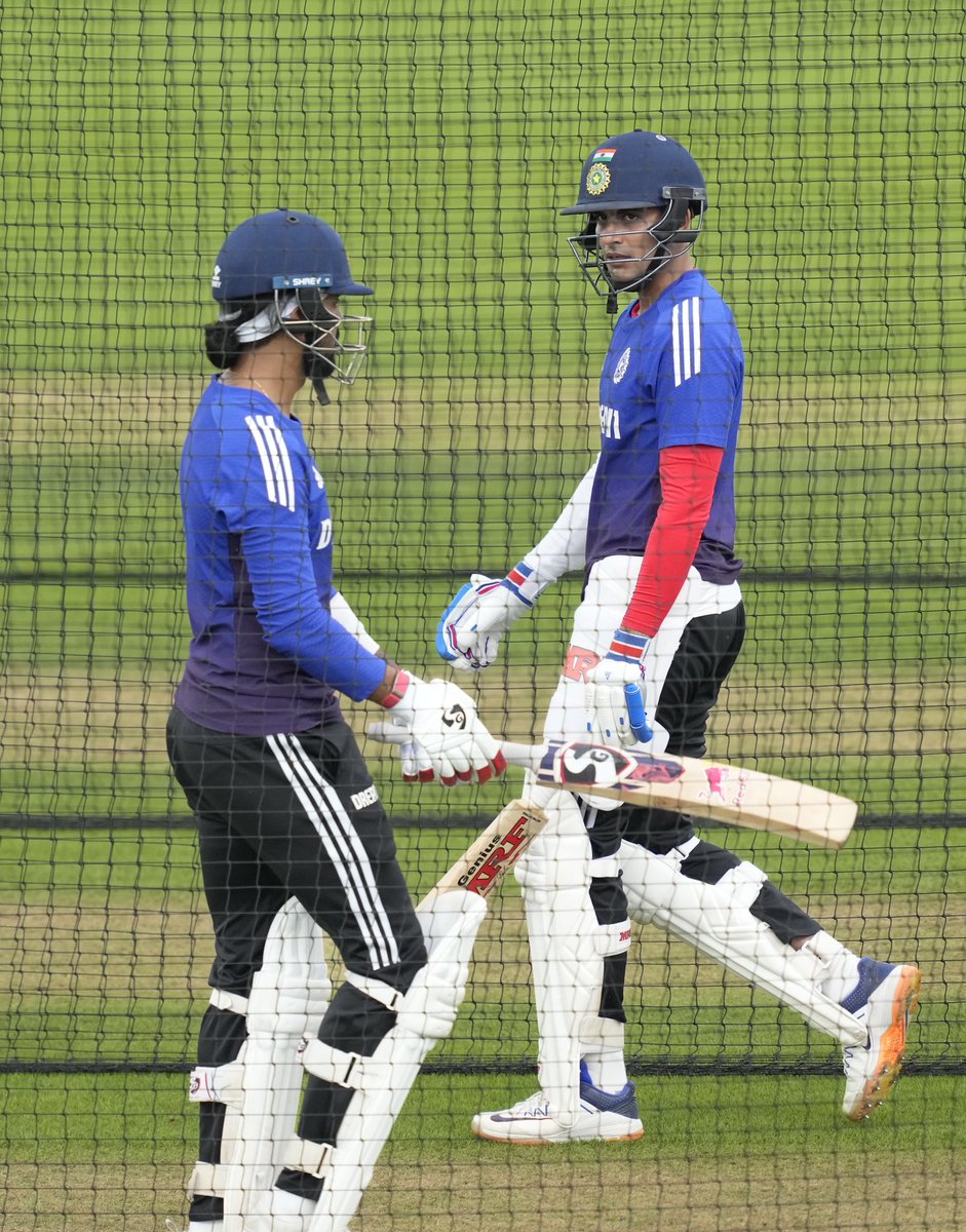 KL RAHUL x SHUBMAN GILL 🥶