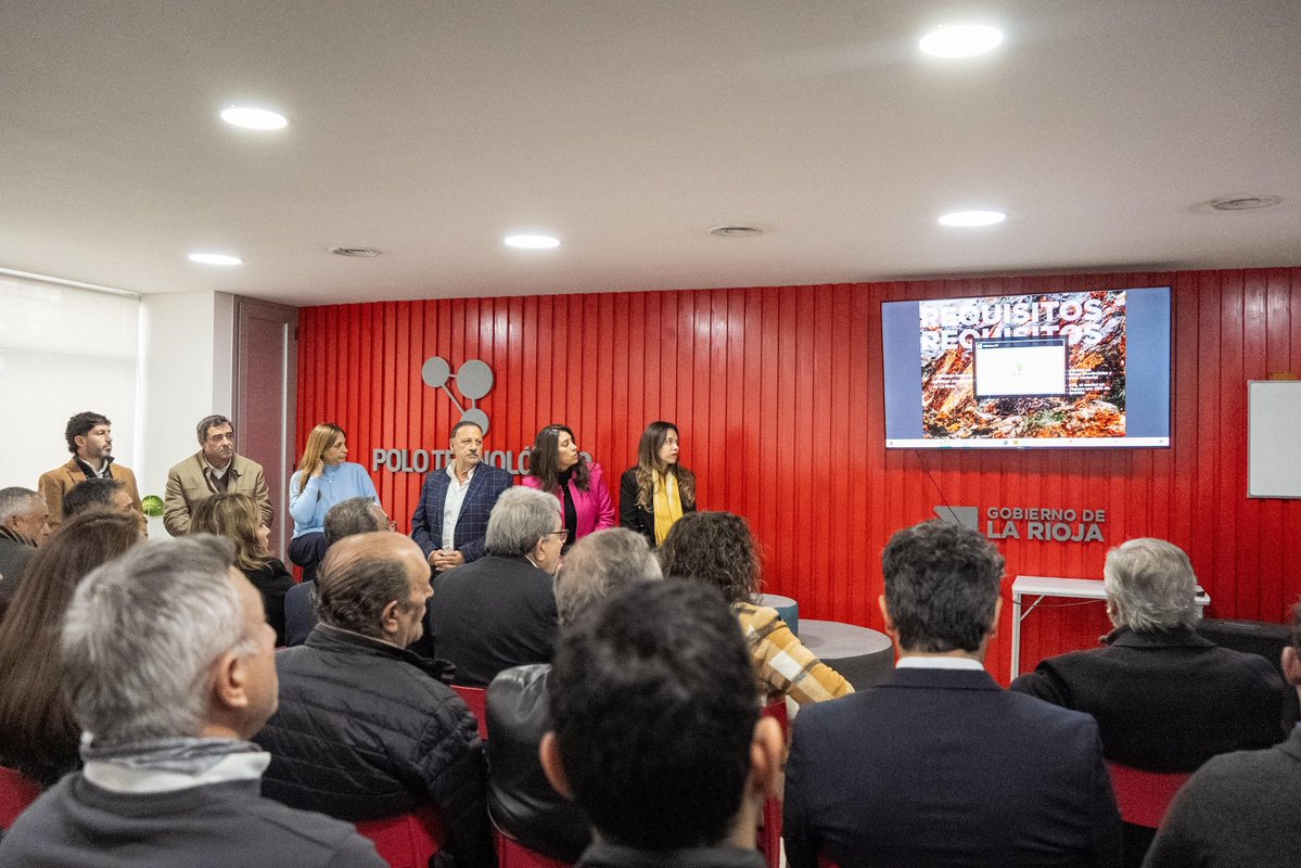 ¡En La Rioja ya tenemos una Ley de Proveedores Mineros!

En un contexto difícil como el que estamos viviendo, impulsamos esta articulación público-privada para seguir generando oportunidades para las y los riojanos. Hoy presentamos oficialmente a los proveedores mineros de la