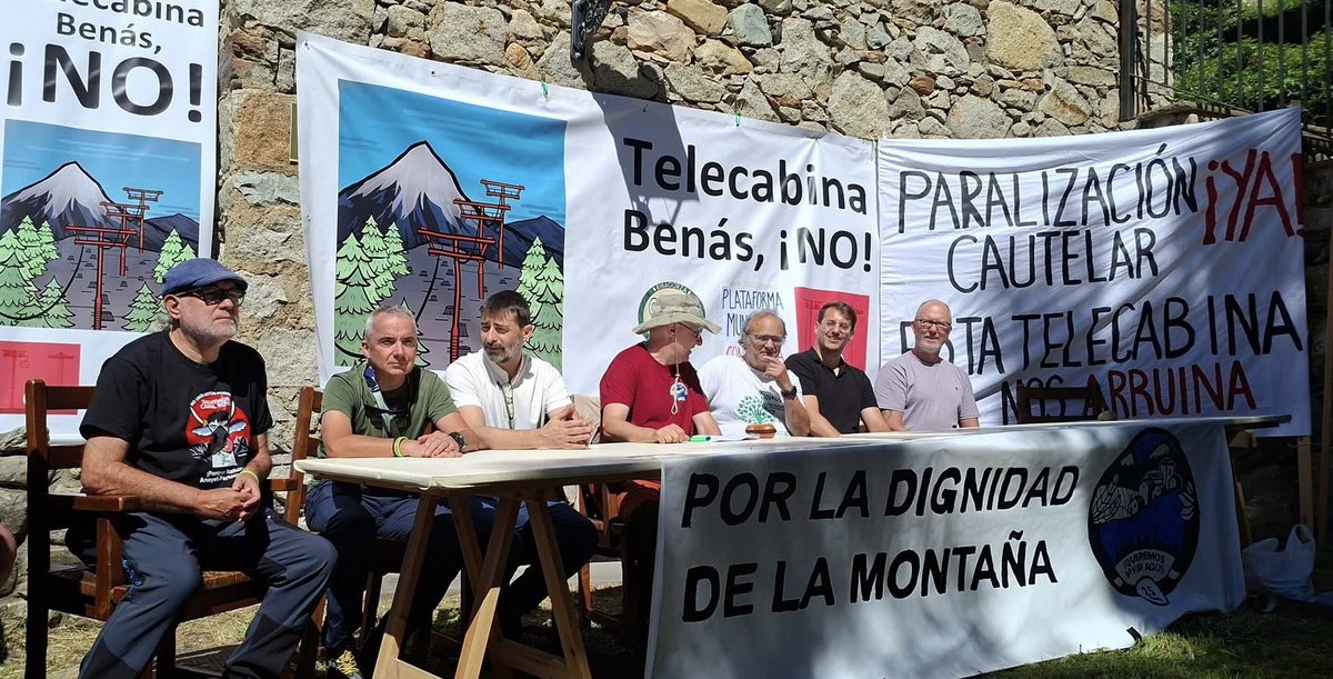 Hemos acompañado a las plataformas vecinales y a SOS Ribagorza para rechazar la telecabina #Benasque Cerler que tiene como fondo la especulación, el desarrollo urbanístico y nada que ver con la dignidad y con la necesidad dela del territorio

facebook.com/share/p/1QWXhN…
#PlanPirineos