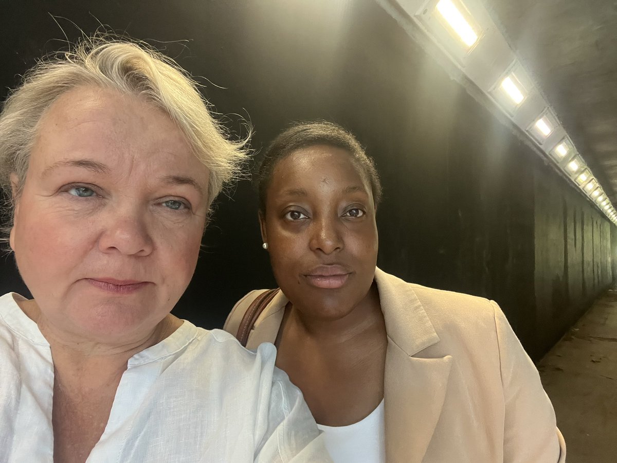 Jayne Innes 🌹 (@jayneinnes) on Twitter photo Visiting the underpass with our MP Taiwo Owatemi just now
The white design has now been painted out - but alas that doesn’t bring back the original mural much loved by local people : Visiting the underpass with our MP Taiwo Owatemi just now
The white design has now been painted out - but alas that doesn’t bring back the original mural much loved by local people :