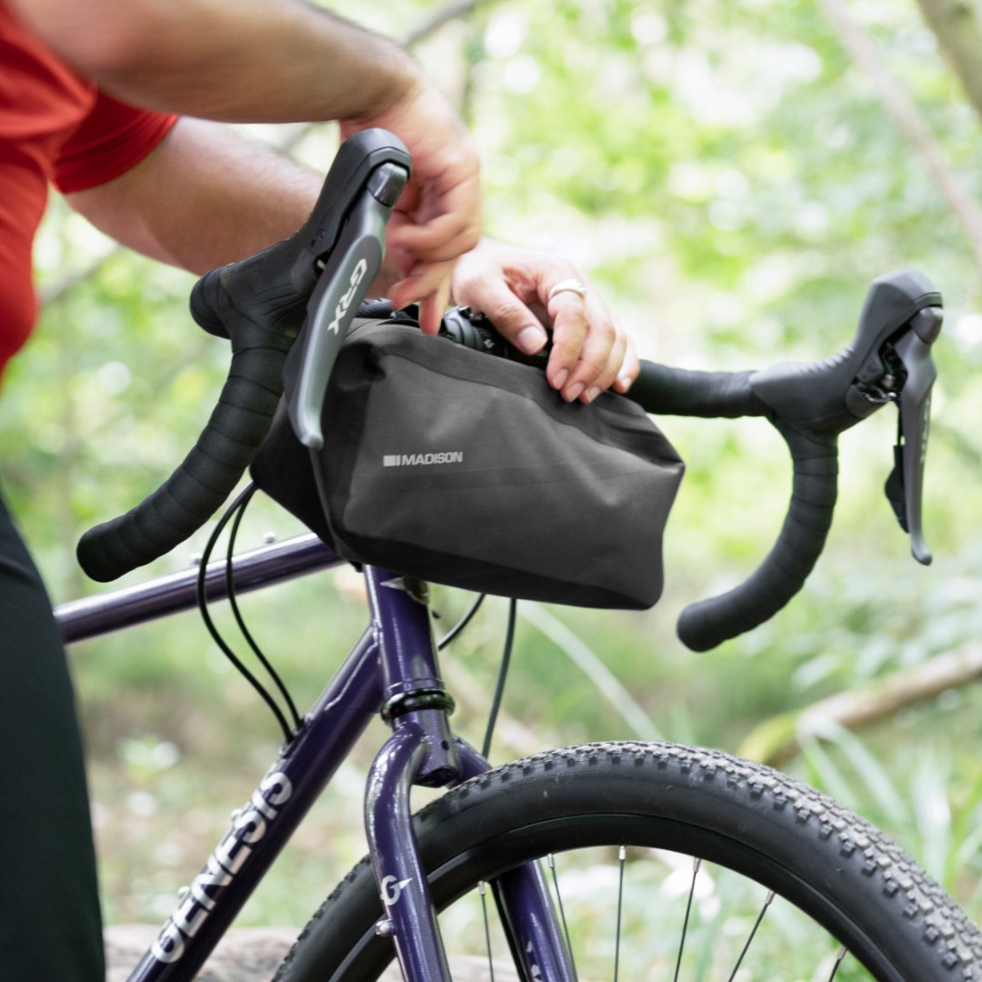 Madison Bags are live. Built for everyday, ready for the weekend. Commuting through the city or escaping it, this range is for you. From waterproof panniers to saddle and handlebar bags, discover the range now👇.

Explore: brnw.ch/MadisonBagsAre…

#madisonbags #rideeverywear