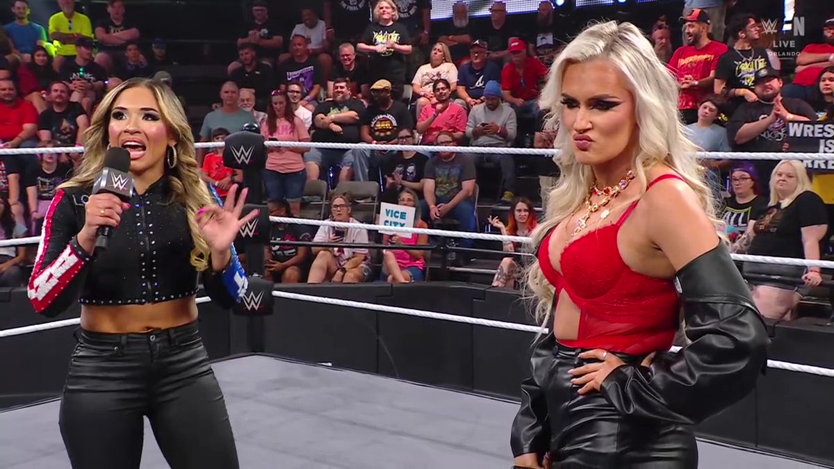 HQ #WWENXT Screencaptures: blake-monroe.com/photos/thumbna…

#BlakeMonroe #MariahMay #TheGlamour #WWE 

(<a href="/BlakeMonroeWWE/">Blake Monroe ♡</a>)
