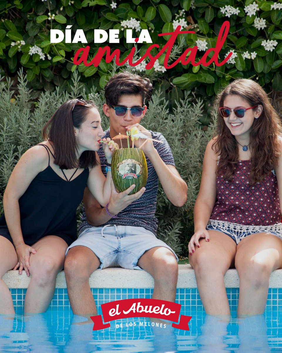 La amistad sabe a verano… y a melón bien fresquito 🍈☀️
Los mejores planes son con esas personas que lo hacen todo más divertido.
¿Con quién compartirías un día de verano perfecto? 💛👇