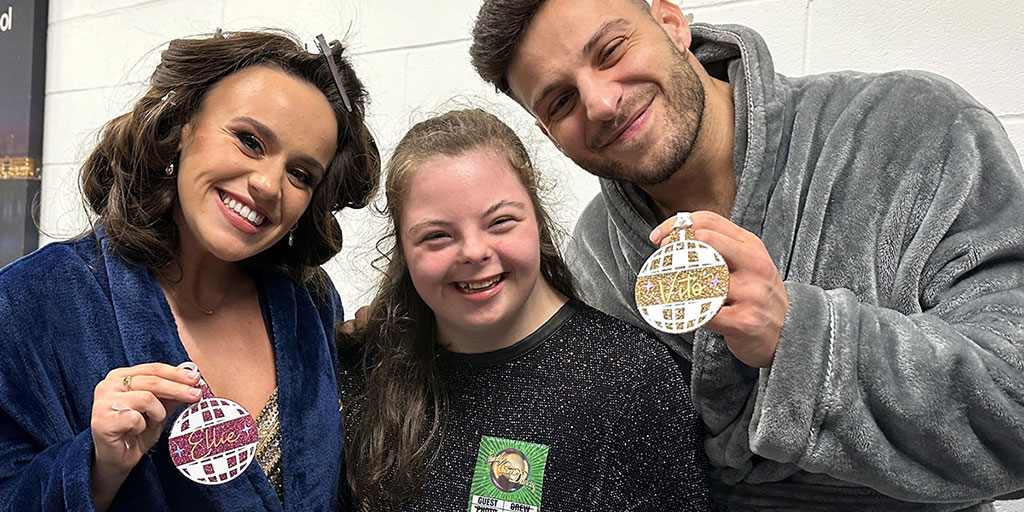 Autism Eye (@autismeye) on Twitter photo Strictly Come Dancing has a new star. Alice Glennon, a student at specialist Derwen College in Shropshire, has won a national award for promoting #Makaton in the media, including on Strictly. #autism #SEND #LearningDisabilities <a href="/DerwenCollege/">Derwen College - Post-16 specialist college</a> <a href="/bbcstrictly/">BBC Strictly ✨</a>
autismeye.com/announcement/s… Strictly Come Dancing has a new star. Alice Glennon, a student at specialist Derwen College in Shropshire, has won a national award for promoting #Makaton in the media, including on Strictly. #autism #SEND #LearningDisabilities <a href="/DerwenCollege/">Derwen College - Post-16 specialist college</a> <a href="/bbcstrictly/">BBC Strictly ✨</a>
autismeye.com/announcement/s…