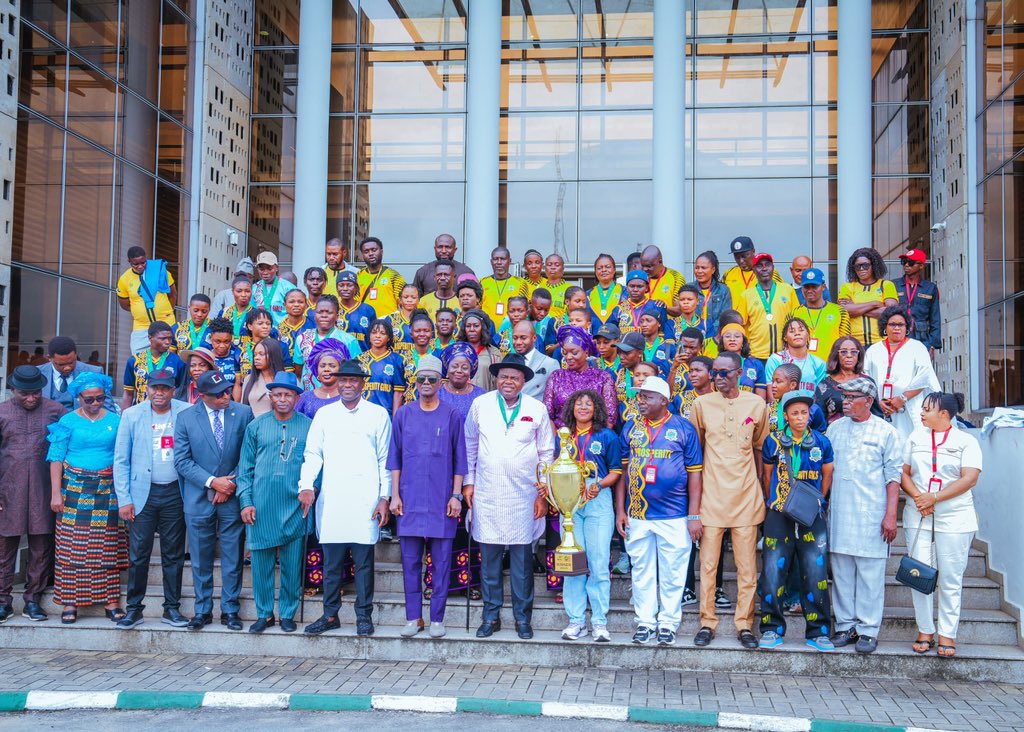 Today at the 167th Executive Council Meeting, I had the distinct honour of receiving the champions of the 2024/2025 Nigeria Women’s Football League, our very own Bayelsa Queens FC with their giant gold trophy.

As a government that values excellence and dedication, I found it