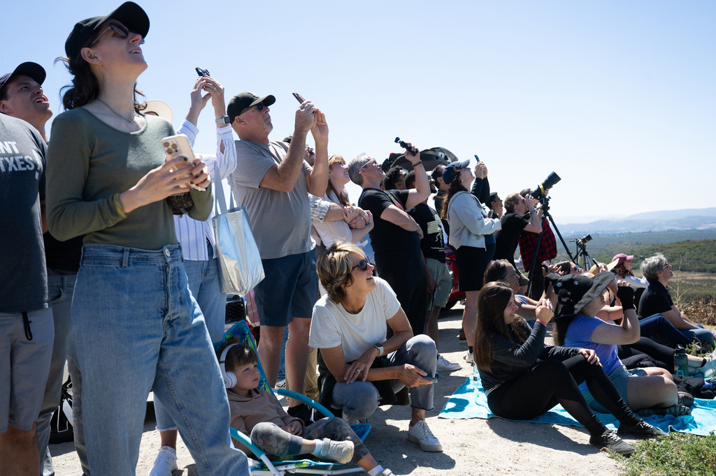 College of Liberal Arts and Sciences at Iowa (@uiowaclas) on Twitter photo Congratulations to the team <a href="/physicsastron/">University of Iowa Physics & Astronomy</a> for the successful launch of the TRACERS mission. The $171.6 million NASA-funded mission launched on Wednesday, July 23, from the Vandenberg Space Force Base in California. Read the full story here: bit.ly/4mk7R9l Congratulations to the team <a href="/physicsastron/">University of Iowa Physics & Astronomy</a> for the successful launch of the TRACERS mission. The $171.6 million NASA-funded mission launched on Wednesday, July 23, from the Vandenberg Space Force Base in California. Read the full story here: bit.ly/4mk7R9l