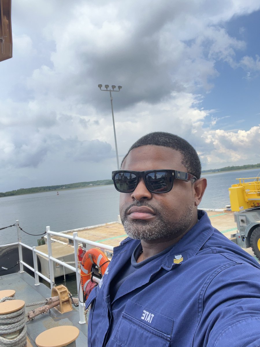 See actually.....Imma swing this MF right around where she's at right nah