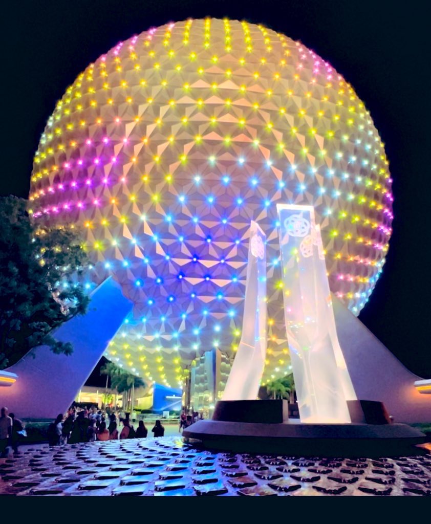 RonRester's tweet image. Post your favorite #SpaceShipEarth photo✨