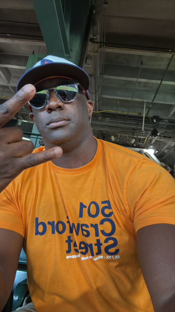 Bobby Subz (@bobsubs) on Twitter photo Thank you again <a href="/RamShirts/">RamShirts π₯π€π½</a>! The connect for fresh gear!!!! Rocking at the game in style!π€πΎ Thank you again <a href="/RamShirts/">RamShirts π₯π€π½</a>! The connect for fresh gear!!!! Rocking at the game in style!π€πΎ