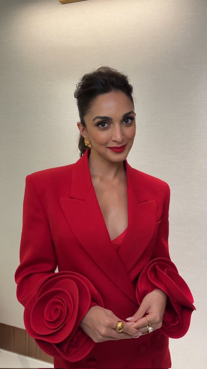 HAPPY BIRTHDAY KIARA ADVANI
