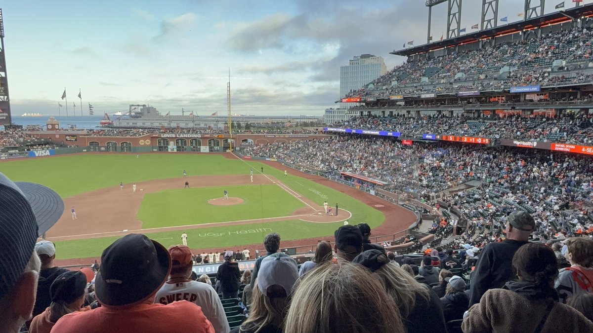Harris’ NorCal team enjoyed a sunny afternoon at Oracle Park on Sunday as the San Francisco Giants faced off against the New York Mets. The Harris team connected with colleagues and enjoyed some well-earned downtime together. 

#WeAreHarris #WorkHardPlayHard #NorCalTeam
