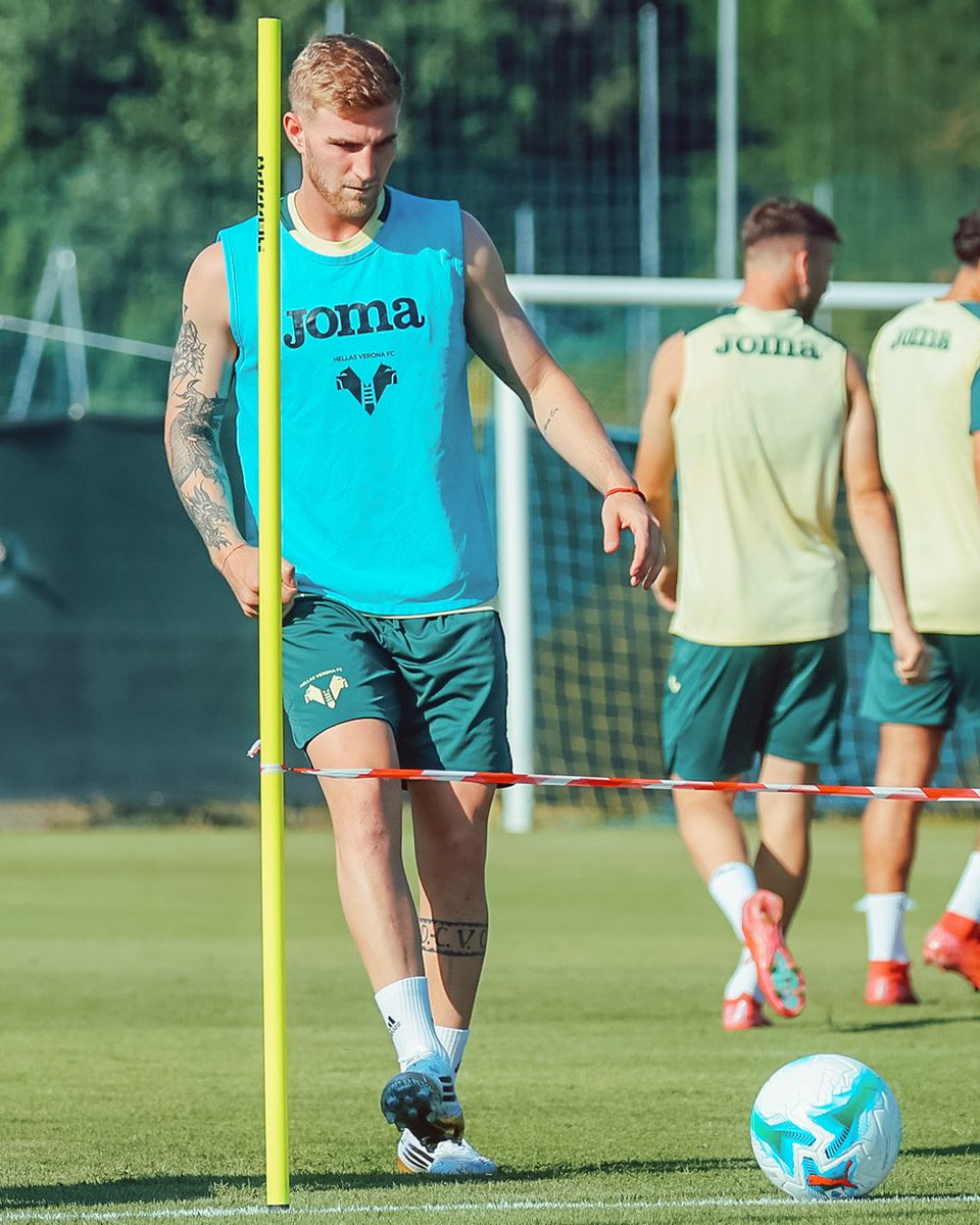 🔙 TO WORK! 🟨🟦

#HVFC #WeAreHellas #DaiVerona