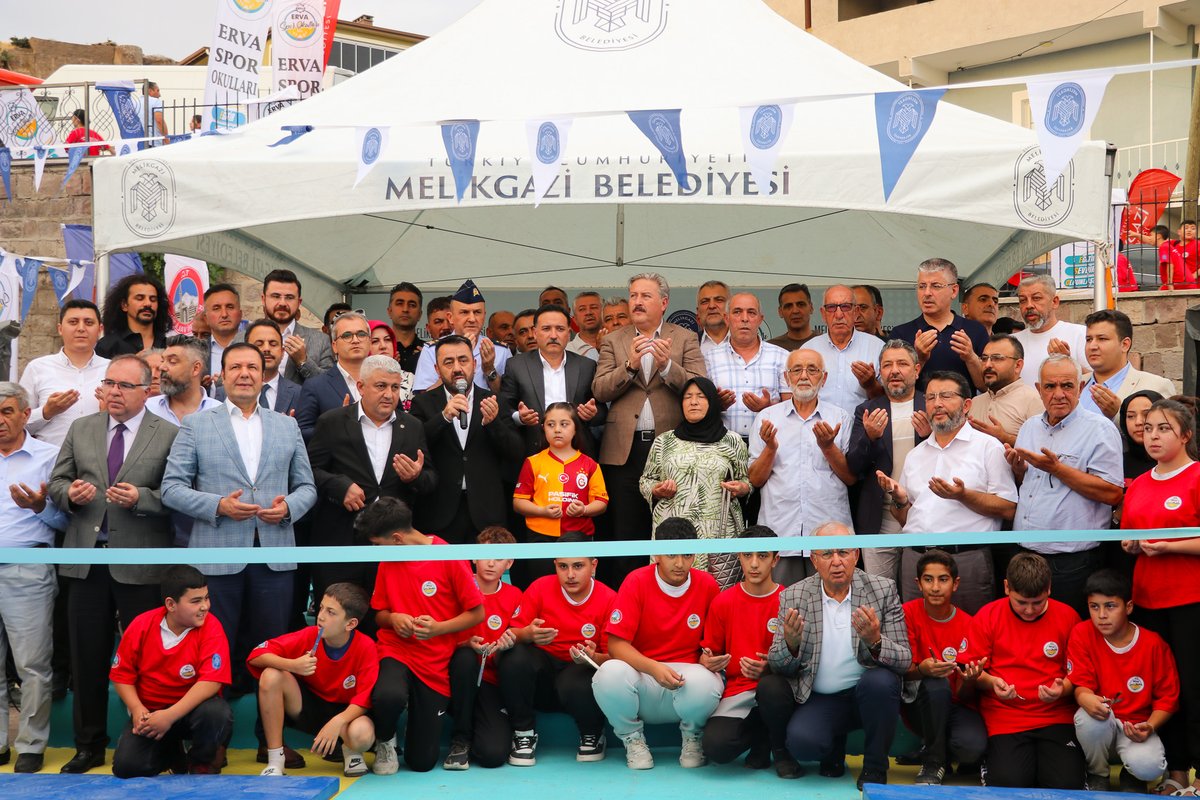 📍58. ERVA Spor Kulübü Açıldı
 
 Valimiz Sayın Gökmen Çiçek, Kayseri Milletvekili Şaban Çopuroğlu ve il protokolünün katılımları ile Erdemlerimizle Varız (ERVA) projesi kapsamında Melikgazi Mimarsinan Mahallesi’nde, Melikgazi Belediyesi tarafından yaptırılan “Melikgazi Belediyesi