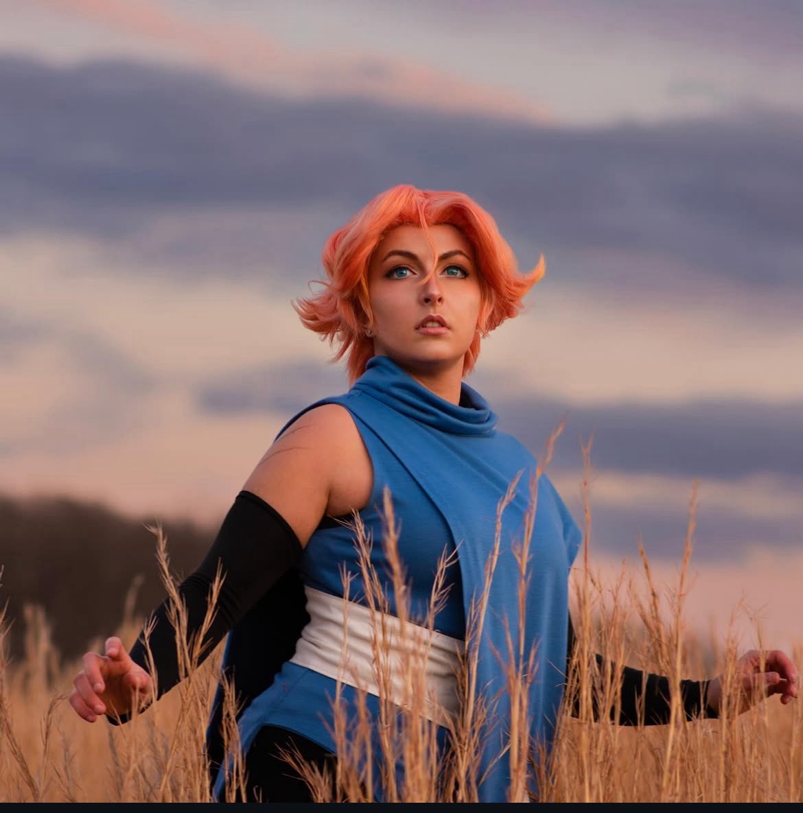 kadecreate's tweet image. LOOK THE NEW OFFICIAL TREPHACARD ART GOT ME MISSING MY QUEEN.

Yes, I cosplay Sypha and I love her so much 😭😭❤️❤️

#trephacard #sypha #syphabelnades #Castlevania #Castlevaniacosplay