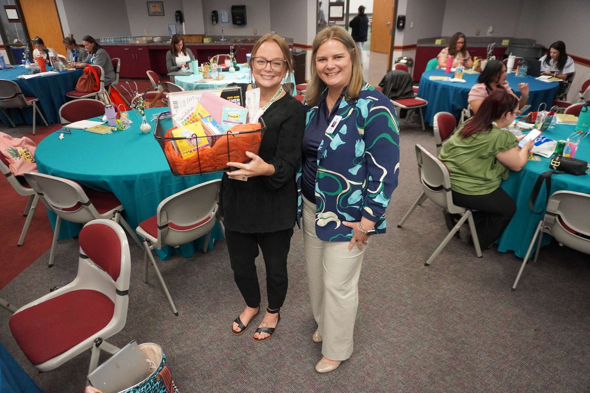 Casting Hope Symposium: Navigating the Waters – Mental Health and Counseling set the tone for a powerful week of learning and connection!  Attendees engaged in interactive workshops and breakout sessions focused on practical tools for mental health support. #ESC2Excellence