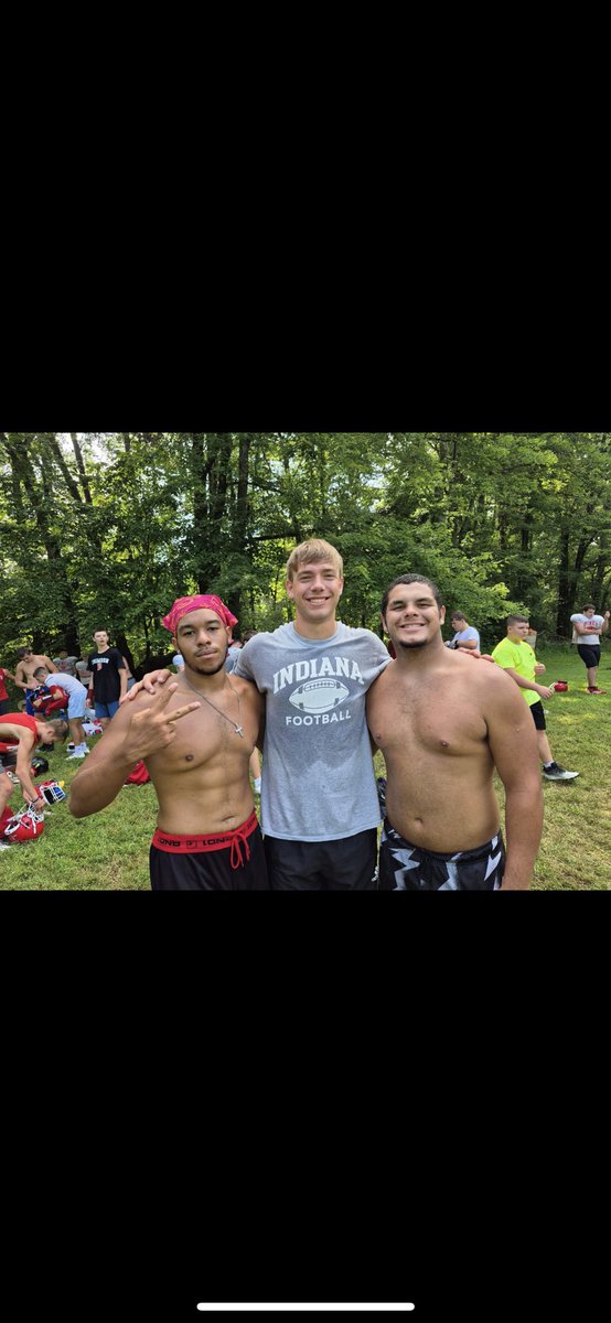 Jimmie Wright (@jimmiekwright57) on Twitter photo Had an awesome last camp earned my blue face mask and was voted a team captain! Ready to grind this season #onelastride
<a href="/LintonFootball/">LintonMinerFootball</a>
<a href="/SMWCFB/">Saint Mary-of-the-Woods College Football</a> Had an awesome last camp earned my blue face mask and was voted a team captain! Ready to grind this season #onelastride
<a href="/LintonFootball/">LintonMinerFootball</a>
<a href="/SMWCFB/">Saint Mary-of-the-Woods College Football</a>