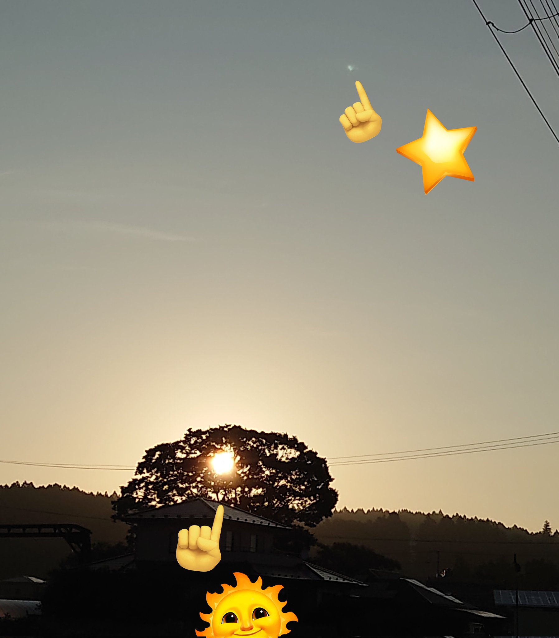 on⑹_【休日の朝.起きてすぐの景色】 朝焼けに染まる大さん橋✨ この景色に出会いたくて、今日も少し