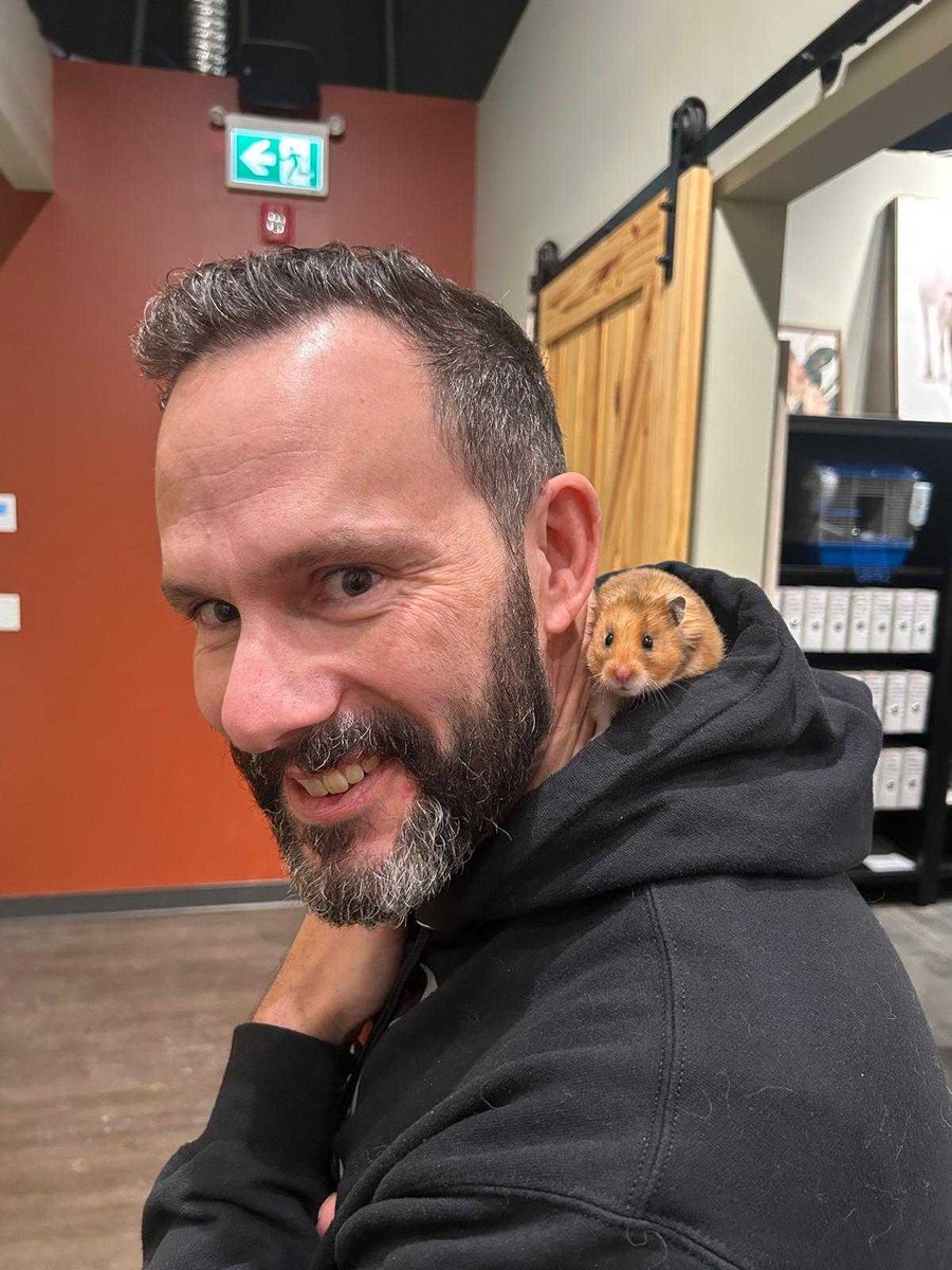 #meettheden Mike Babcock, CFO 🐻
Shining a spotlight on our resident accounting genius! See below to read a bit about Mike, what he does for Kodiak, and what Kodiak means to him. Thanks for all you do, Mike!