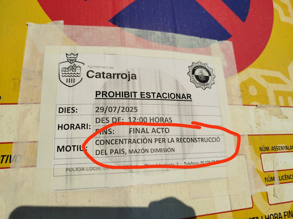 RutMoyano's tweet photo. Coses que passen als nostres pobles https://t.co/4ZQxF73rqs