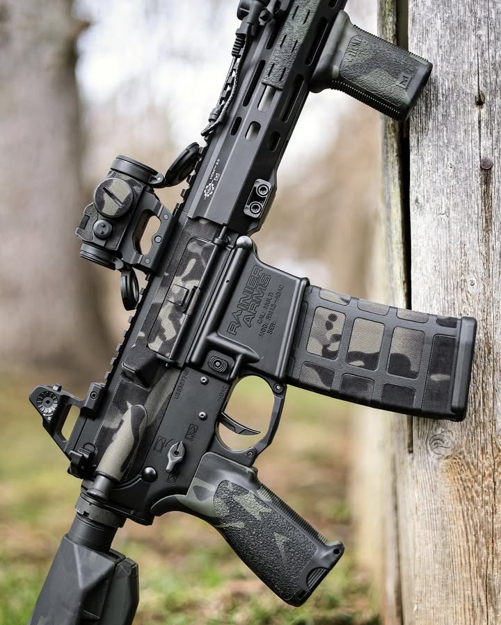 Got the 10.5” <a href="/RainierArms/">Rainier Arms</a> SBR running our Blitz Trigger, Ambi Safety Selector, and Ambi Charging Handle. Topped it off with some <a href="/rangerwrap/">rangerwrap</a> Multicam Black. 

What do you all think of this? <a href="/AZWS/">The real #AZWS 🔥</a>