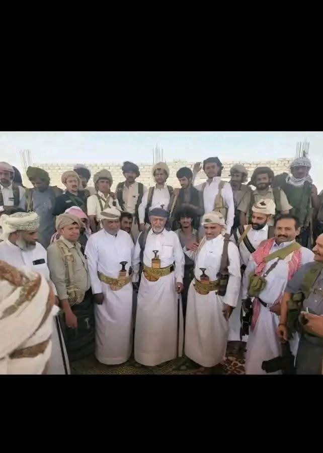 أبشركم تم الأفراج الان عن الشيخ محمد بن أحمد الزايدي  

ورعا الله من تجمل والموقف غربل الكثير وونعم وسبعة انعام بكل من وقف وتعاون معنا والف شكر لقيادة محافظة المهرة ممثلة بمحافظ المحافظة والوكلا ومدير الأمن وجميع قيادات المحافظة وجميع مشايخ وأبناء محافظة المهرة 
 
زايد الزايدي