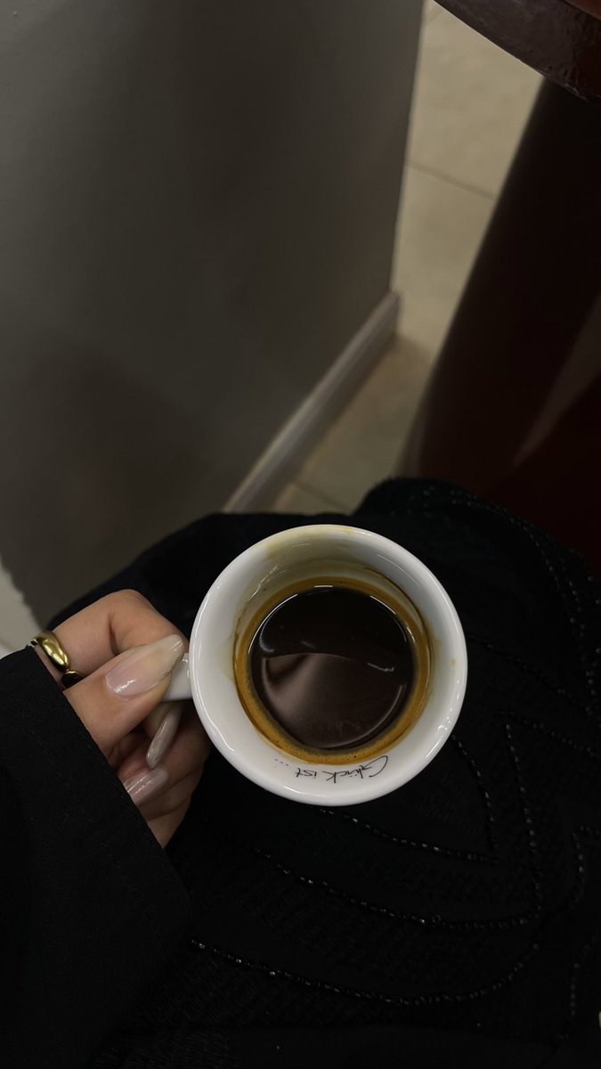 ppxm15's tweet photo. — Delicious feelings, in a cup of espresso https://t.co/xIZUhnroS2