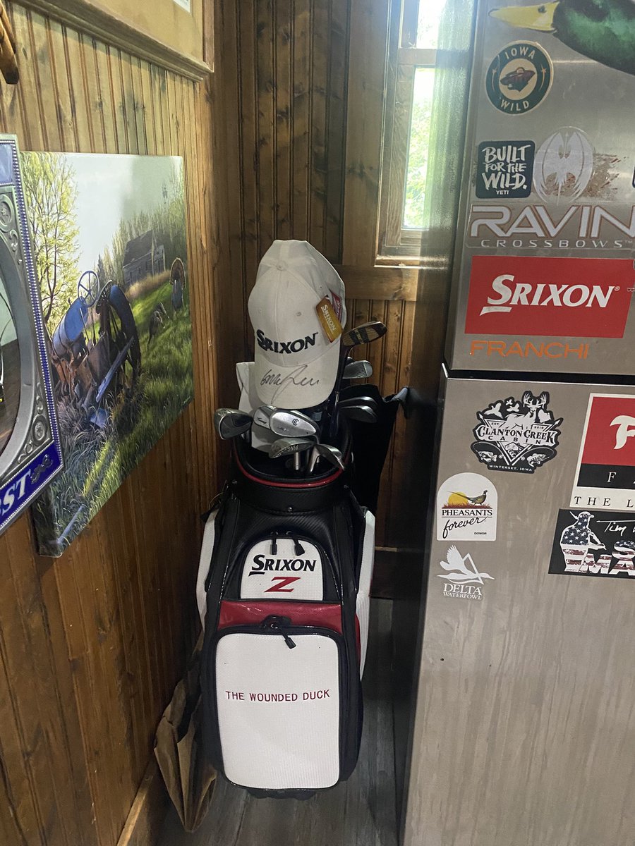 See you there <a href="/Graeme_McDowell/">Graeme McDowell</a> in that <a href="/SrixonGolf/">Srixon</a> bag…
Happy Birthday!!! 7/30

#TheWoundedDuckHostel