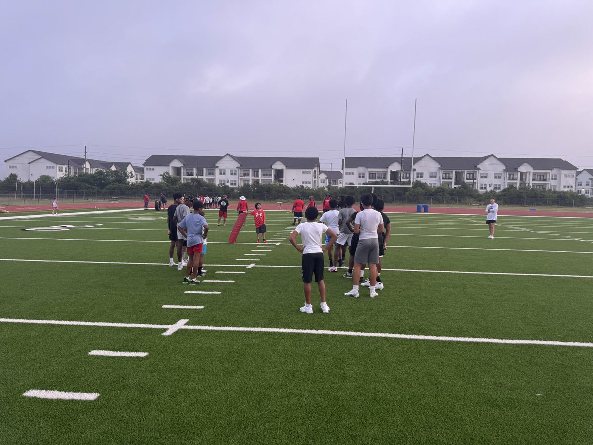 Hopper Middle School Athletics (@1huskyathletics) on Twitter photo Great to see a lot of our Huskies at the <a href="/CySpringsHS/">Cypress Springs HS</a> football camp!! <a href="/HopperMS/">Hopper Middle School</a> <a href="/Coach_Rey1906/">Coach Reynolds</a> Great to see a lot of our Huskies at the <a href="/CySpringsHS/">Cypress Springs HS</a> football camp!! <a href="/HopperMS/">Hopper Middle School</a> <a href="/Coach_Rey1906/">Coach Reynolds</a>
