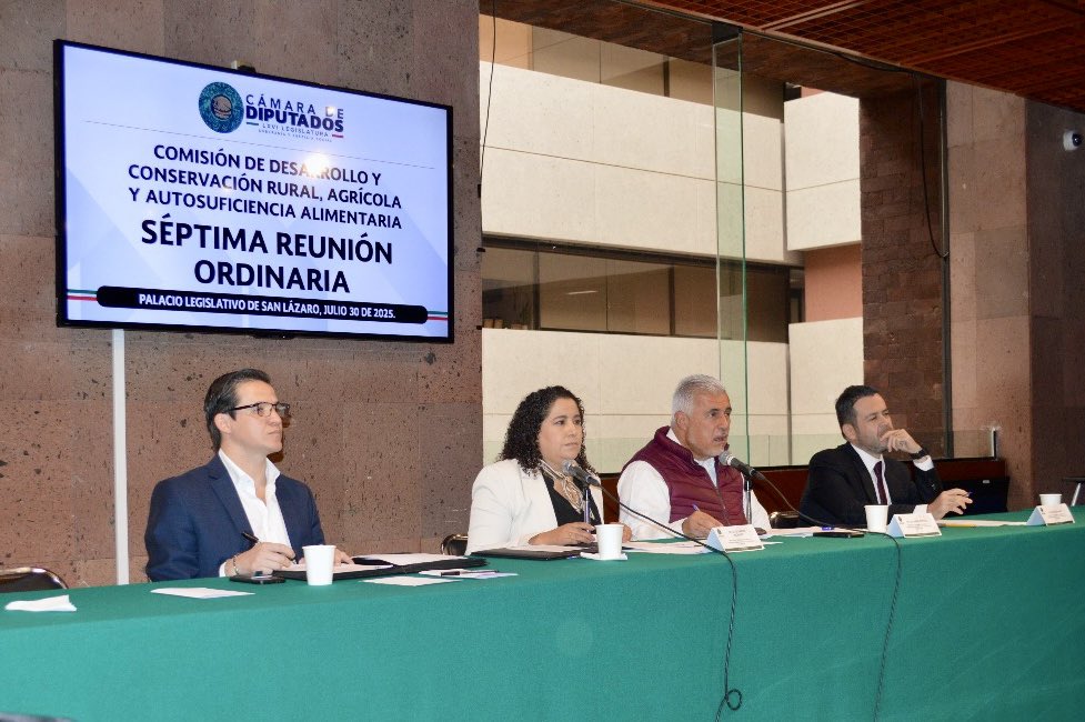 Desde la Comisión de Desarrollo y Conservación Rural, Agrícola y Autosuficiencia Alimentaria, seguimos trabajando por un campo más justo y con mejores oportunidades para quienes lo hacen posible.