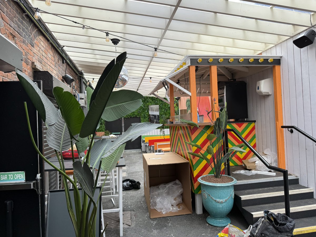 smarteposni's tweet image. 🔥 Welcome Liquid Belfast, the newest nightclub in town, to the SmartEpos family!
Powered by SkyTab EPOS, SkyTab KDS, &amp;amp; Shift4 Payments – bringing fast, seamless service to Belfast’s nightlife. 🖤🍸
#LiquidBelfast #SmartEposNI #SkyTab #Shift4 #BelfastNightlife #NightclubTech