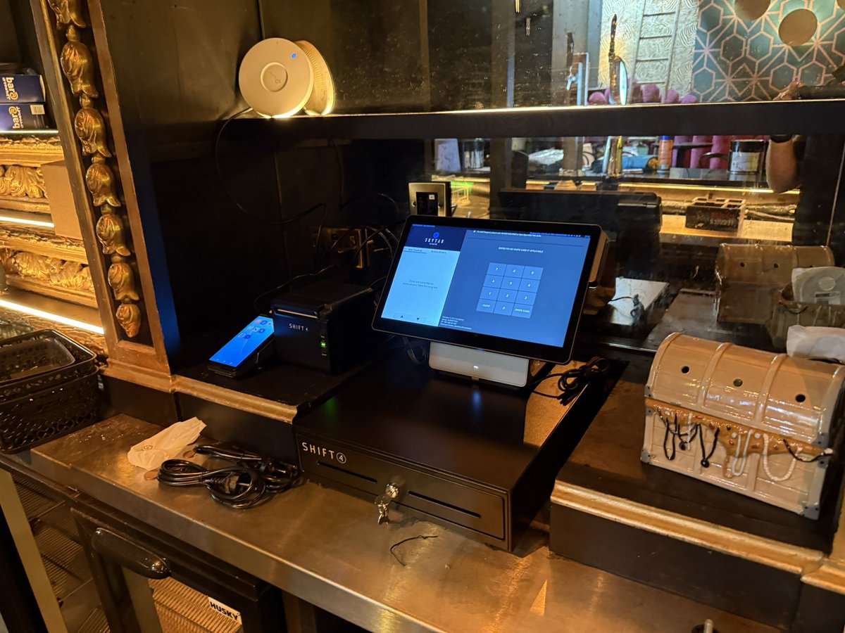 smarteposni's tweet image. 🔥 Welcome Liquid Belfast, the newest nightclub in town, to the SmartEpos family!
Powered by SkyTab EPOS, SkyTab KDS, &amp;amp; Shift4 Payments – bringing fast, seamless service to Belfast’s nightlife. 🖤🍸
#LiquidBelfast #SmartEposNI #SkyTab #Shift4 #BelfastNightlife #NightclubTech