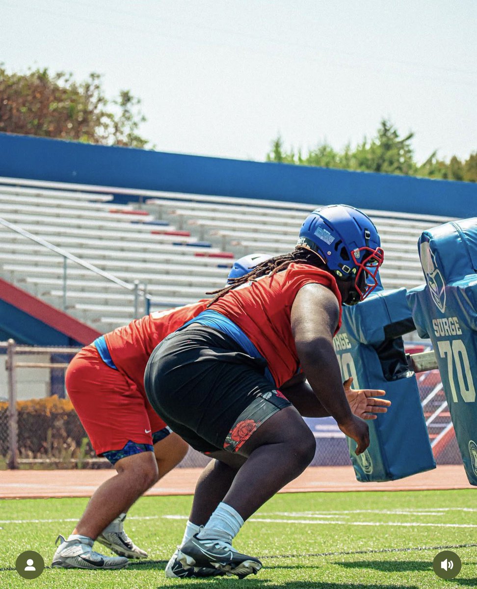 _maybetyler's tweet photo. The grind never stops we just now getting started #SFG @Serra__Football @Jwoull87 @CoachDMinor https://t.co/HN9W3n8qJX