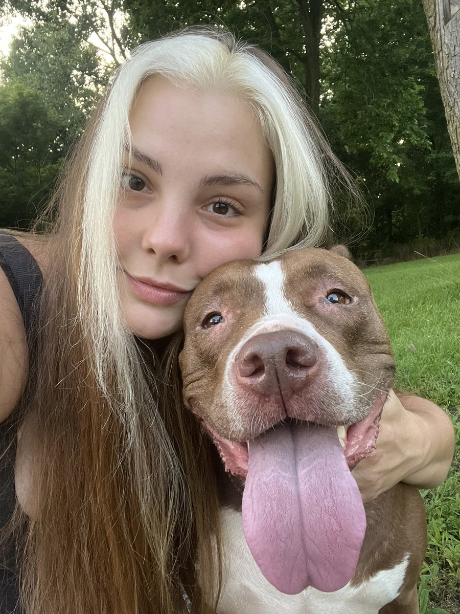 It’s crazy how much she looks like me, no doubt I’m her mom 😄🤎